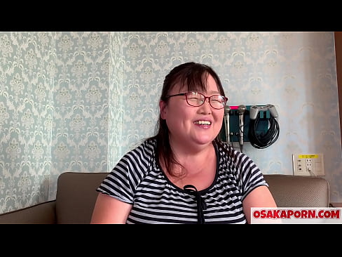 ❤️ Mama japoneză grasă își arată sânii uriași și se bucură de o jucărie sexuală. O mamă asiatică de 51 de ani vorbește despre experiența ei sexuală. Yukiko 1 OSAKAPORN milf grasă. at porn ro.xsexshop.ru ❤